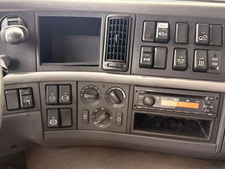 Γερανοί - Φορτηγά Με Γερανό Volvo 2011 FM 410 6x2 Palfinger 26002 Fly Jib-thumb-20