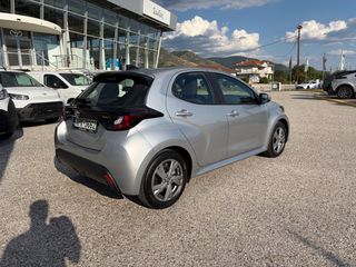 Toyota Yaris 2025 HEV 1,5H ACTIVE PLUS ΥΠΕΡΑΨΟΓΟ-thumb-9
