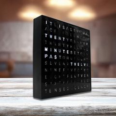 Mad Monkey - Digital word clock / Gadgets