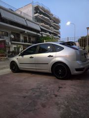 Ford Focus 2006-thumb-1