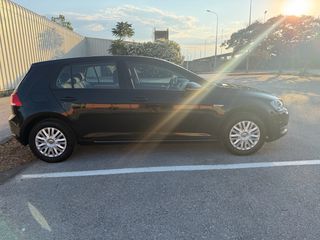 Volkswagen Golf 2015 1,4tgi trendline bluemotion-thumb-3