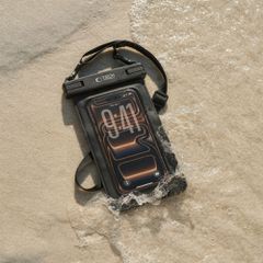 Tech-Protect UWC7 Waterproof Case 6.9" - Black-thumb-3