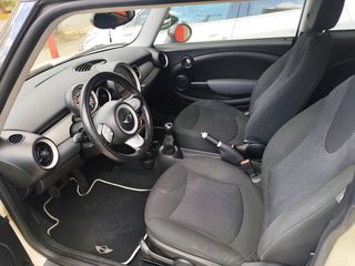 Mini Cooper 2007-thumb-11