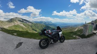 Yamaha Tracer 900 2018 GT-thumb-1
