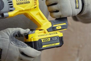 STANLEY SFMCH900M22 18V Hammer Drill-thumb-3