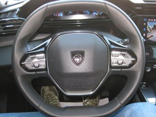 Peugeot 308 2022 1.2 Allure Plus 130-thumb-13