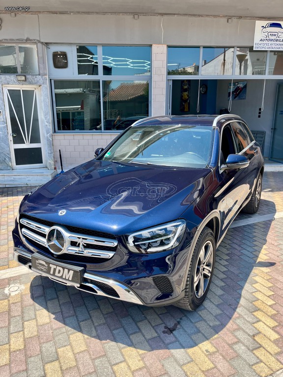 Mercedes-Benz GLC 300 2021 E 4MATIC 9G-TRONIC