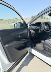 Peugeot 3008 2016 1.2 PURETECH 130 ALLURE,FULL EXTRA!!!!-thumb-17