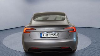 Tesla Model 3 2025 LONG RANGE-thumb-4
