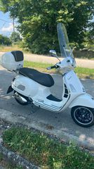 Vespa GTS Super 300 2024