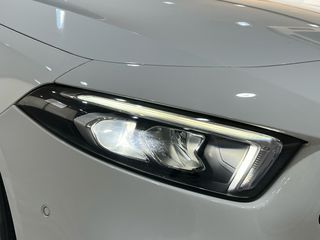 Mercedes-Benz A 180 2019 AUTO/ΟΘΟΝΗ/CAMERA/NAVI/FULL LED/ΔΕΡΜΑ/ΖΑΝΤΕΣ/EU6-thumb-4