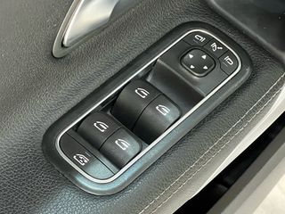 Mercedes-Benz A 180 2019 AUTO/ΟΘΟΝΗ/CAMERA/NAVI/FULL LED/ΔΕΡΜΑ/ΖΑΝΤΕΣ/EU6-thumb-14