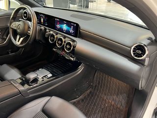 Mercedes-Benz A 180 2019 AUTO/ΟΘΟΝΗ/CAMERA/NAVI/FULL LED/ΔΕΡΜΑ/ΖΑΝΤΕΣ/EU6-thumb-33
