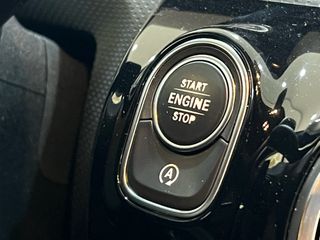 Mercedes-Benz A 180 2019 AUTO/ΟΘΟΝΗ/CAMERA/NAVI/FULL LED/ΔΕΡΜΑ/ΖΑΝΤΕΣ/EU6-thumb-19