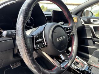 Kia ProCeed / pro_cee'd 2023 GT-thumb-10
