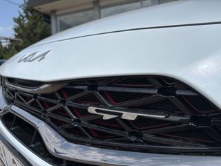 Kia ProCeed / pro_cee'd 2023 GT-thumb-2