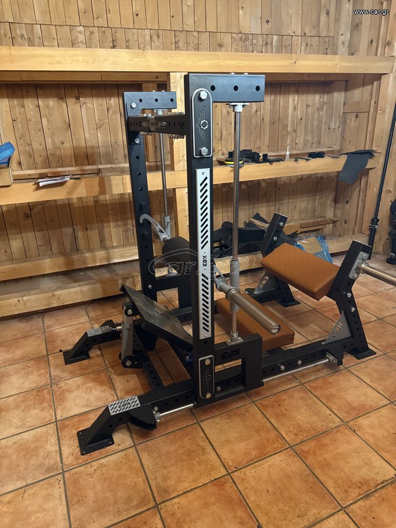 Hip thrust 3D Smith Machine EBX