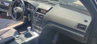 Mercedes-Benz C 200 2008 C200 KOMPRESSOR  AMG LINE-thumb-19