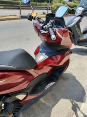 Honda PCX 125 2023-thumb-2