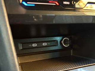 Volkswagen Tiguan 2021 R-LINE PLUG-IN HYBRID ΕΛΛΗΝΙΚΟ *ΚΟΤΣΑΔΟΡΟΣ/NAVI/ΕΓΓ.ΧΛΜ*-thumb-51
