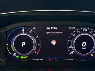 Volkswagen Tiguan 2021 R-LINE PLUG-IN HYBRID ΕΛΛΗΝΙΚΟ *ΚΟΤΣΑΔΟΡΟΣ/NAVI/ΕΓΓ.ΧΛΜ*-thumb-24