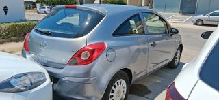 Opel Corsa 2007 1,2 16V 80PS-thumb-7