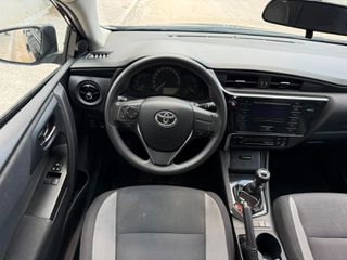 Toyota Auris 2018 1.4 D-4D LIVE  ΕΛΛΗΝΙΚΗΣ ΑΝΤΙΠΡΟΣΩΠΕΙΑΣ-thumb-8