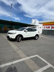 Nissan Qashqai 2016-thumb-6