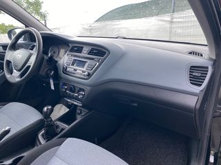 Hyundai i 20 2017 EURO 6-thumb-15