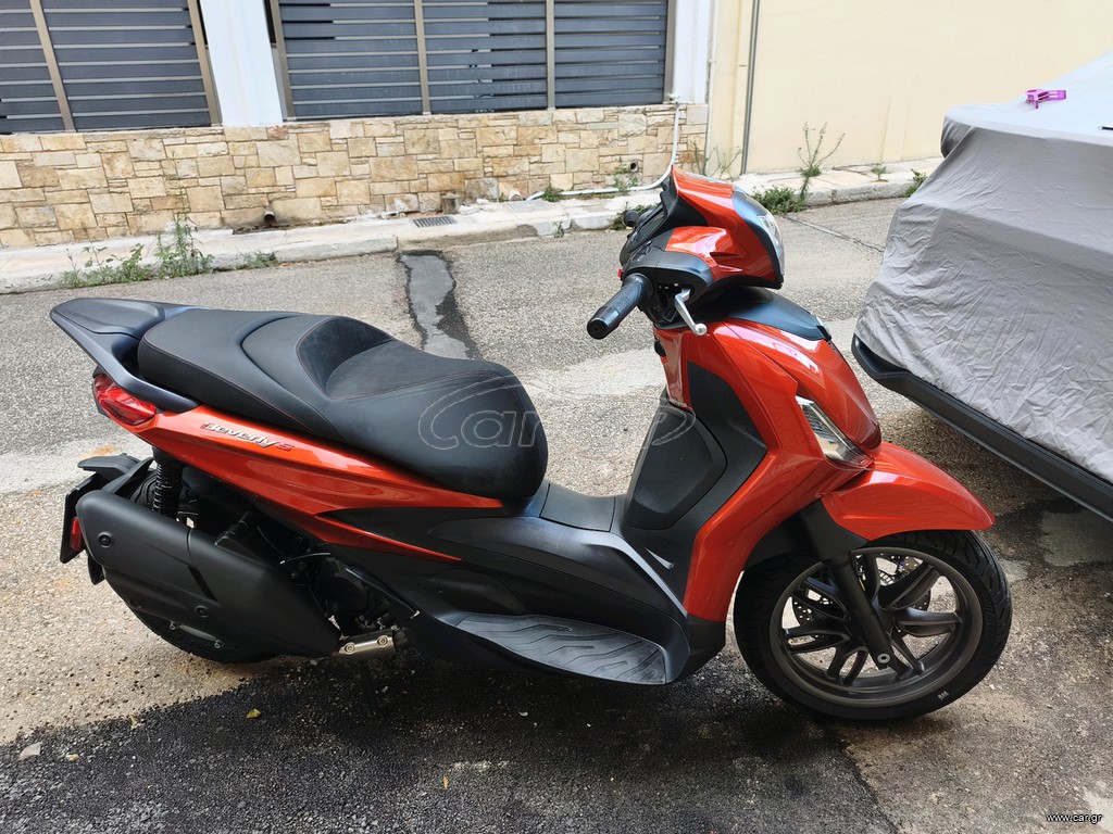 Piaggio Beverly 400 2023