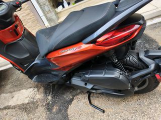 Piaggio Beverly 400 2023-thumb-3