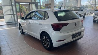 Volkswagen Polo 2024 LIFE-thumb-3