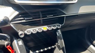 Peugeot 208 2023 1.2 PURETECH 75 STYLE-thumb-35
