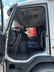 Volvo 2007-thumb-5