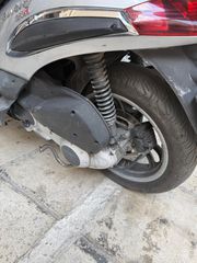 Piaggio Beverly 250 2004-thumb-4