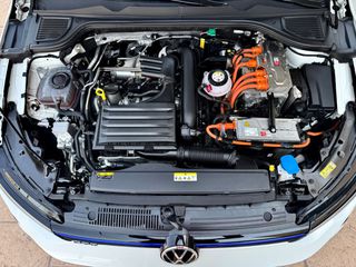 Volkswagen Golf 2021 GTE-PLUG IN HYBRID-(245PS)-ΕΛΛΗΝΙΚΟ-thumb-18