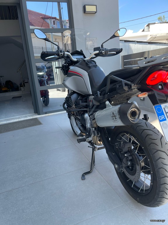 Moto Guzzi V 85 TT 2023 Εγγύηση TRAVEL+ ARROW+πλαϊνές βαλίτσες