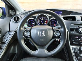 Honda Civic 2016 1,4  ELEGANCE -CAMERA-thumb-13