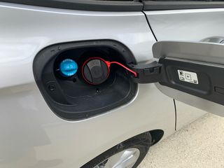 Opel Astra 2020-thumb-16