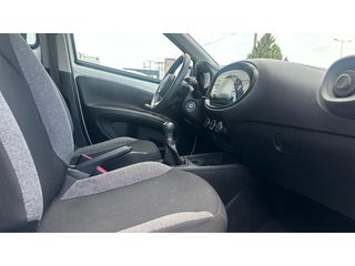 Toyota Aygo (X) 2023 X-Play-thumb-11