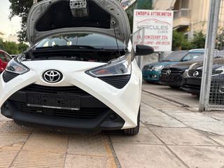 Toyota Aygo 2022-thumb-17