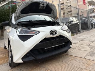 Toyota Aygo 2022-thumb-18