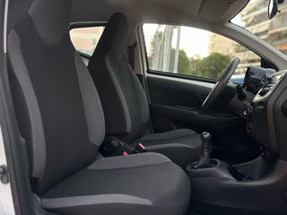 Toyota Aygo 2022-thumb-22