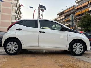 Toyota Aygo 2022-thumb-9