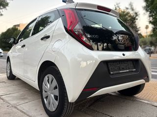 Toyota Aygo 2022-thumb-1
