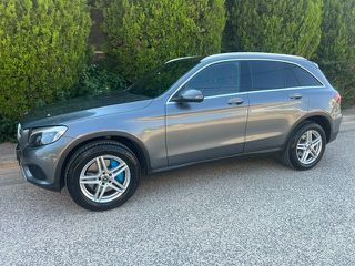 Mercedes-Benz GLC 350 2017 4matic / plug in hybrid / Panorama / Navi / Leather
