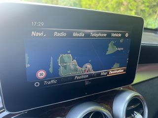 Mercedes-Benz GLC 350 2017 4matic / plug in hybrid / Panorama / Navi / Leather-thumb-9