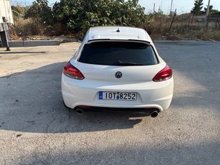 Volkswagen Scirocco 2011-thumb-5