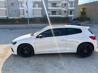 Volkswagen Scirocco 2011-thumb-9