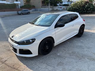 Volkswagen Scirocco 2011-thumb-11